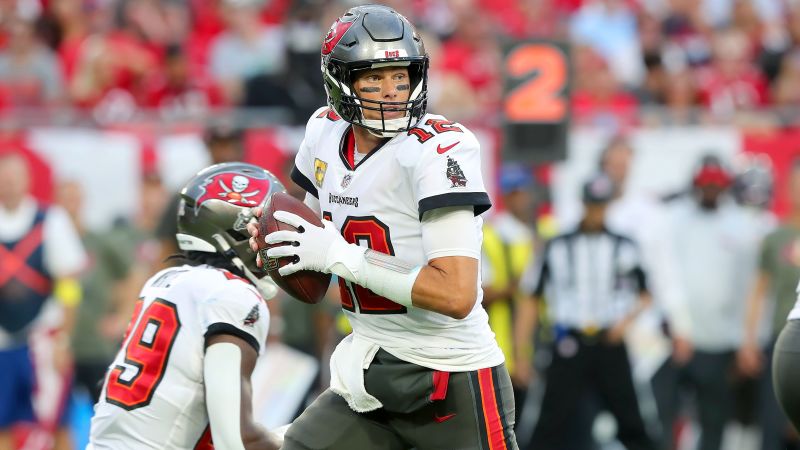 The Tom Brady, Seattle Seahawks game is part of the football week 10 preview.