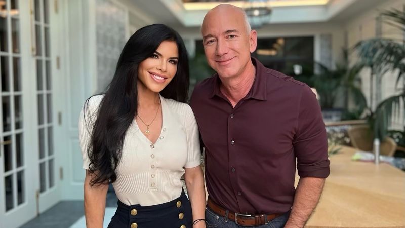 Dolly Parton got a large sum of money from Jeff Bezos.