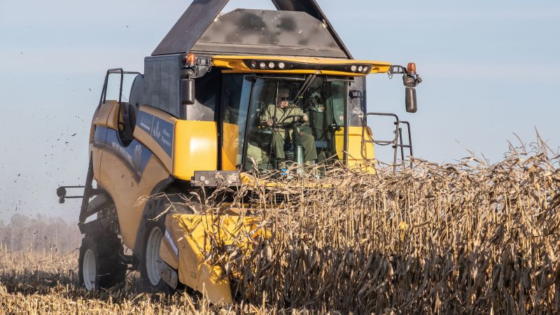The opinion says that farmer solidarity is universal from the US to Ukraine.