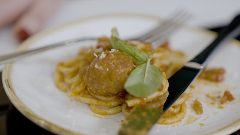 What is the flavour of lab-grown meat?