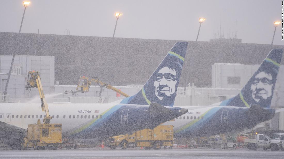 Flight delays and cancelations on Friday disrupted holiday travel.