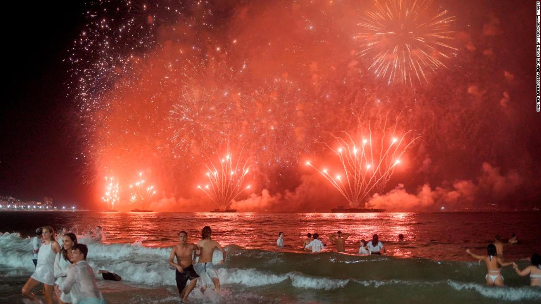 There are places to see fireworks on New Year’s Eve.