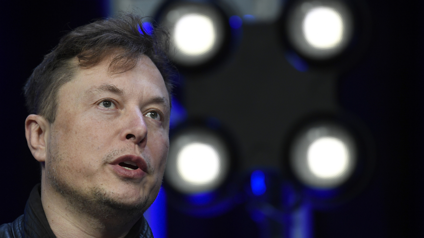 CNN, NYT and WaPo journalists were banned by Musk on his social media accounts.