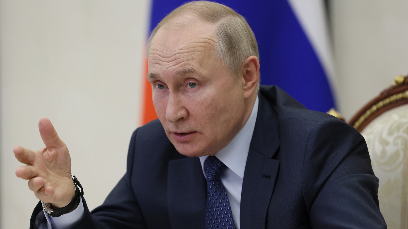 There is a opinion that Putin has a dream that is going to end ingloriously.