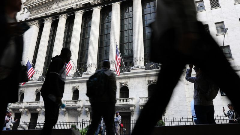 Will Americans see an improvement in the economy?