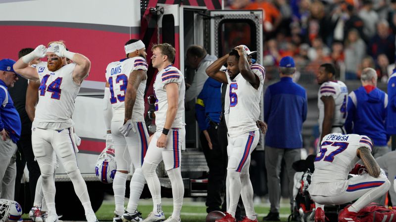 The Buffalo Bills safety keeps his family close to the city of Pittsburgh.