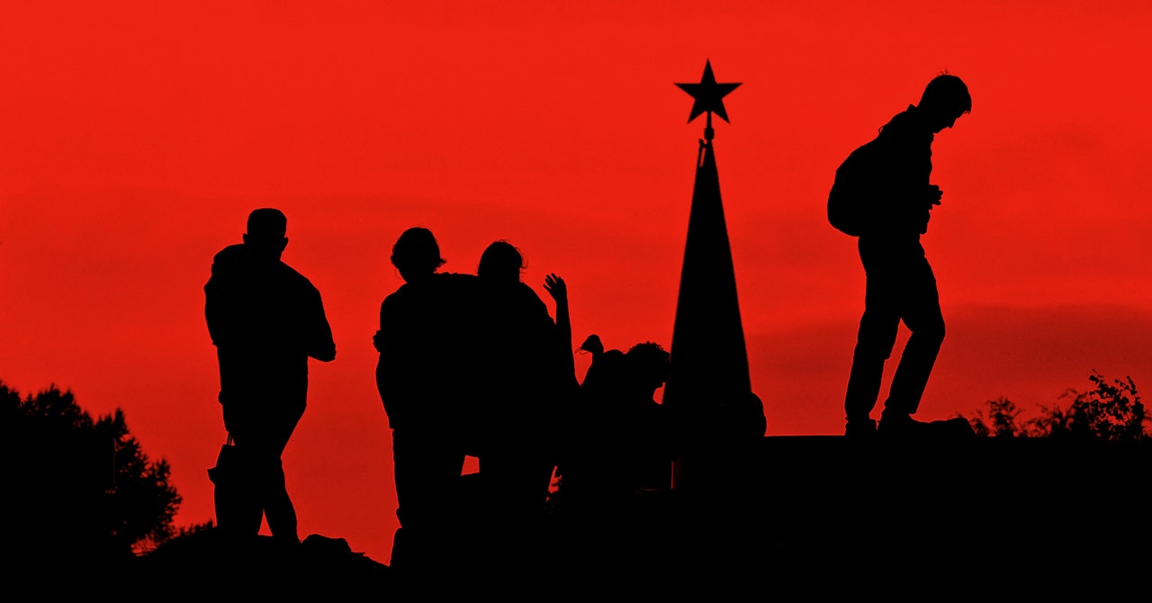 Criminal gangs in Russia are coming to the fore.