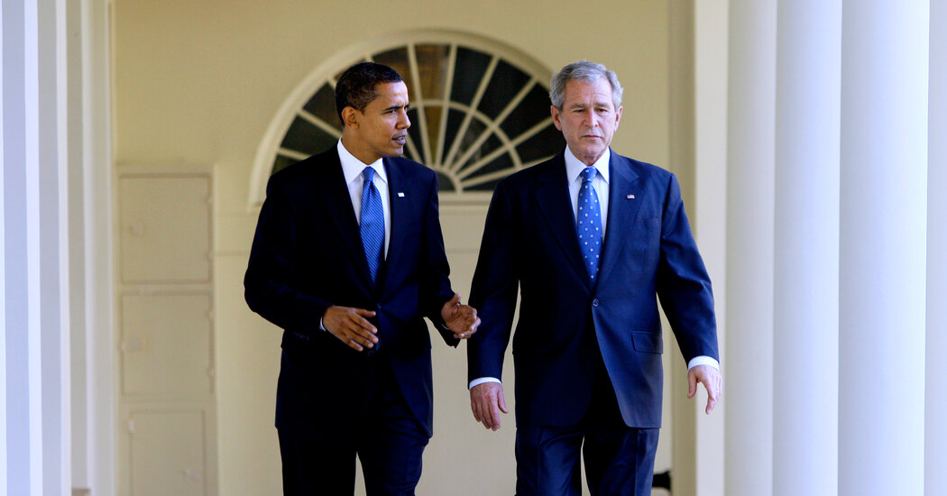 There are secret memos to the Obama team