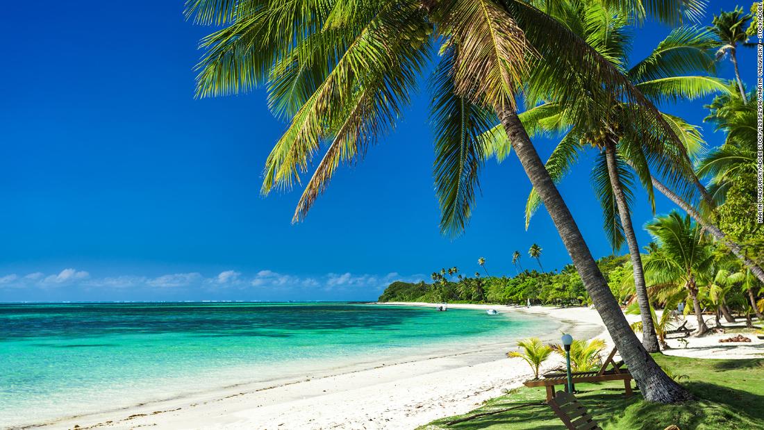 Tourists avoid high-end hotels when inflation goes up
