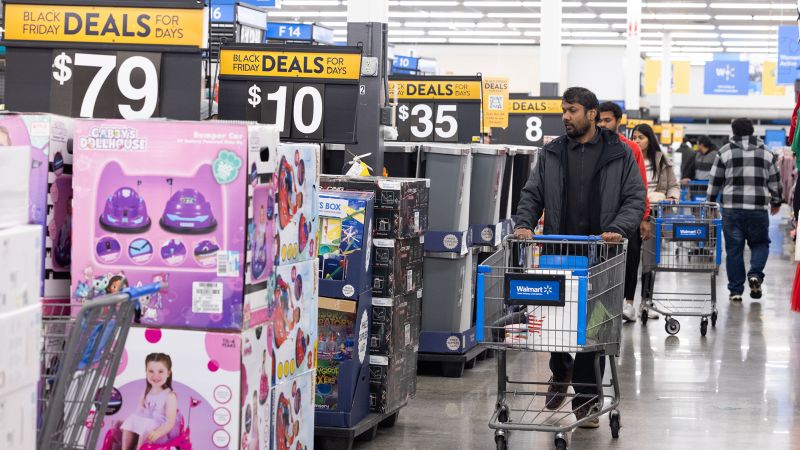 Walmart warns that it is in for a rough year