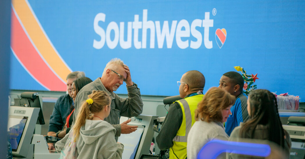 700 flights have been canceled as winter weather moves in