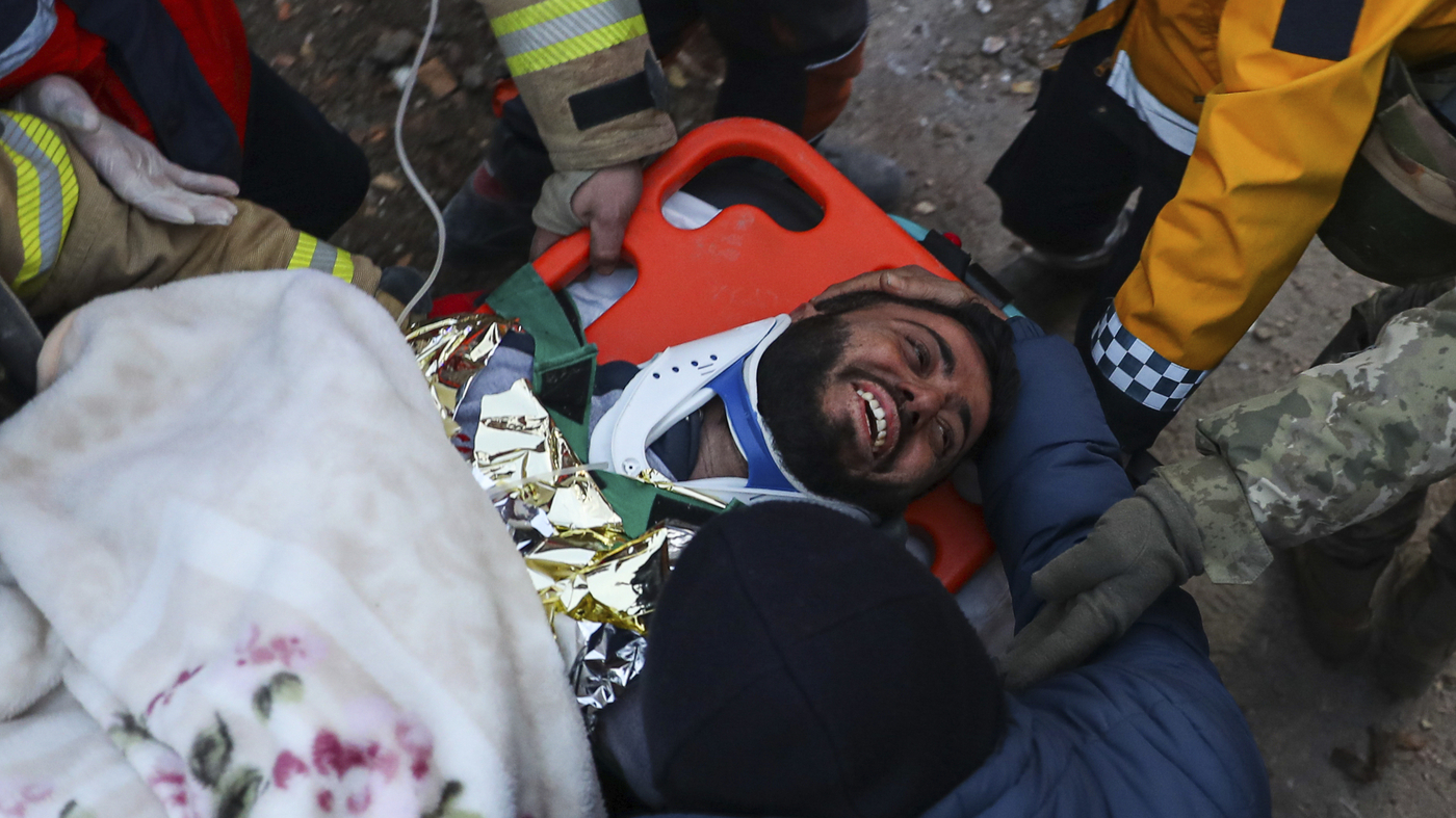 The death toll from the earthquake has increased to more than 25,000