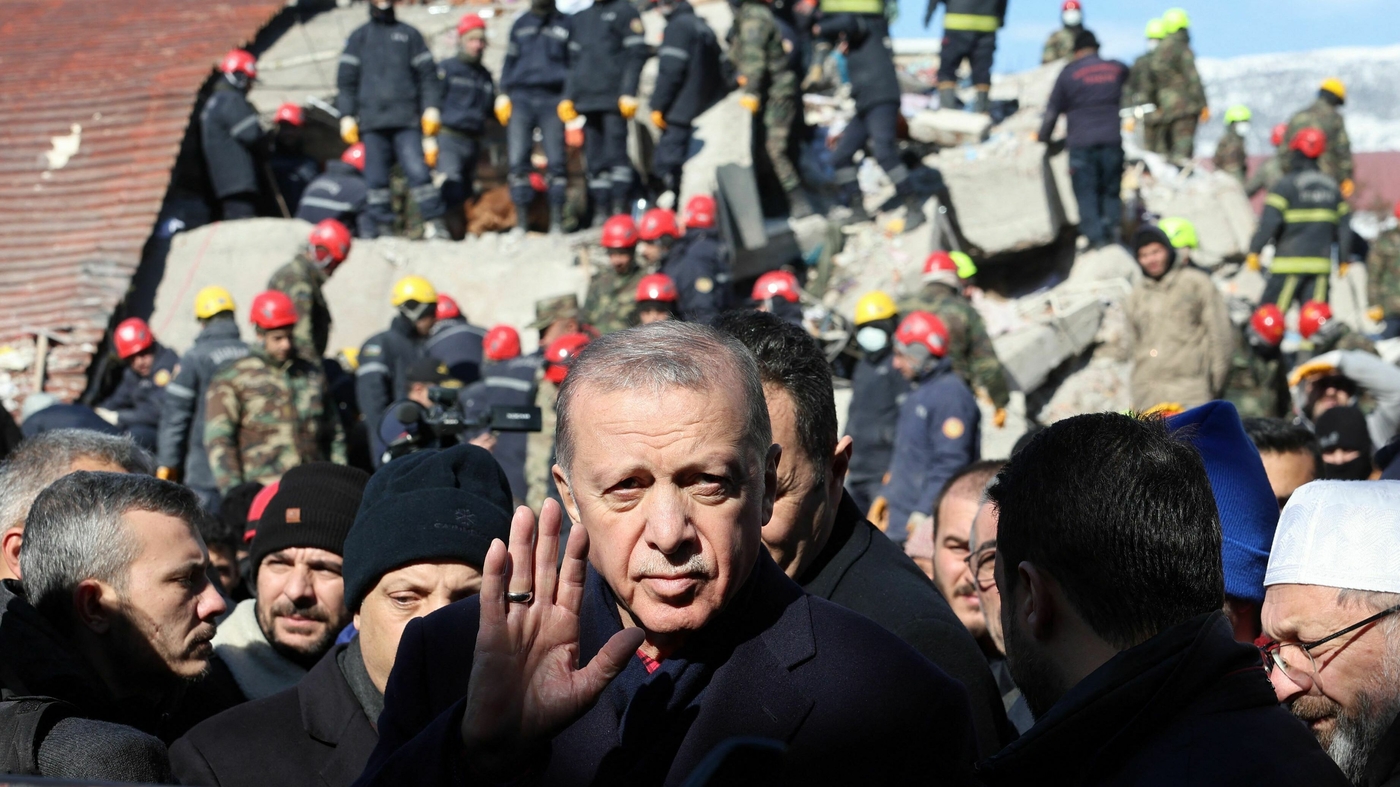The death toll from the earthquake is increasing, and so is criticism of Turkey’s government response