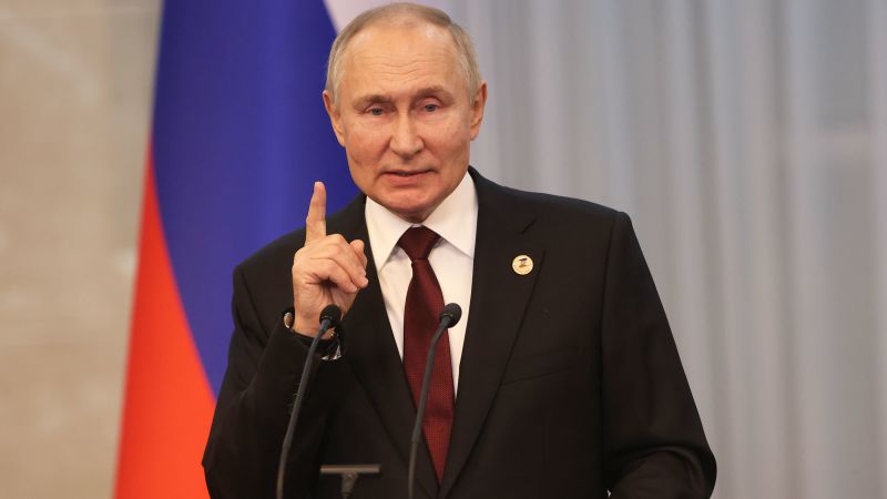 Russia has small nuclear weapons that could be dangerous for Putin and Ukraine