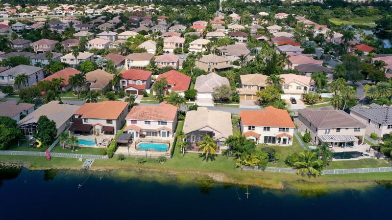 Rates fall for the fourth week in a row