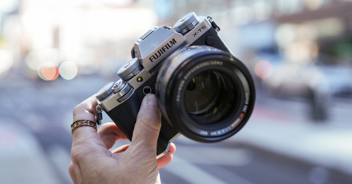The X-T5 is back to photography