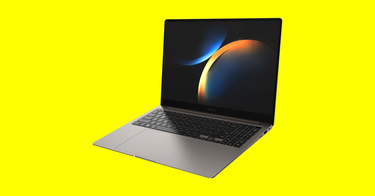 The review is of thesamsung galaxy book 3 pro