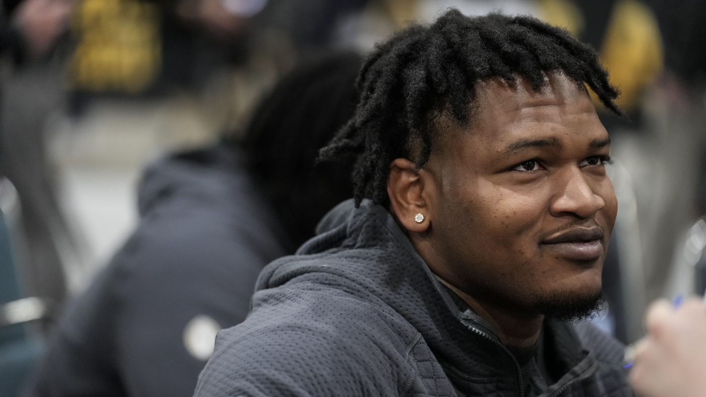 The Star University of Georgia defensive lineman is facing charges