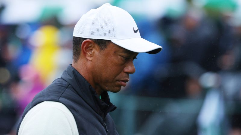 The third round at the Masters has been suspended because of rain
