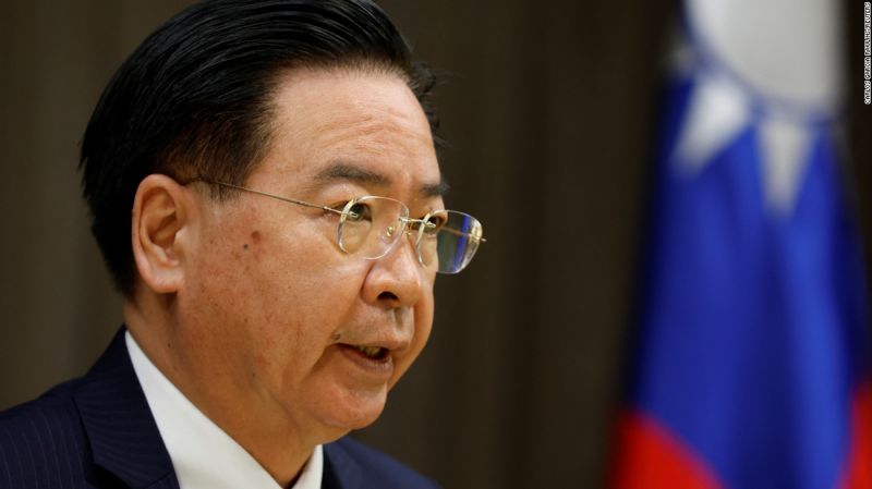 There is a snapshot of US intelligence officials watching China