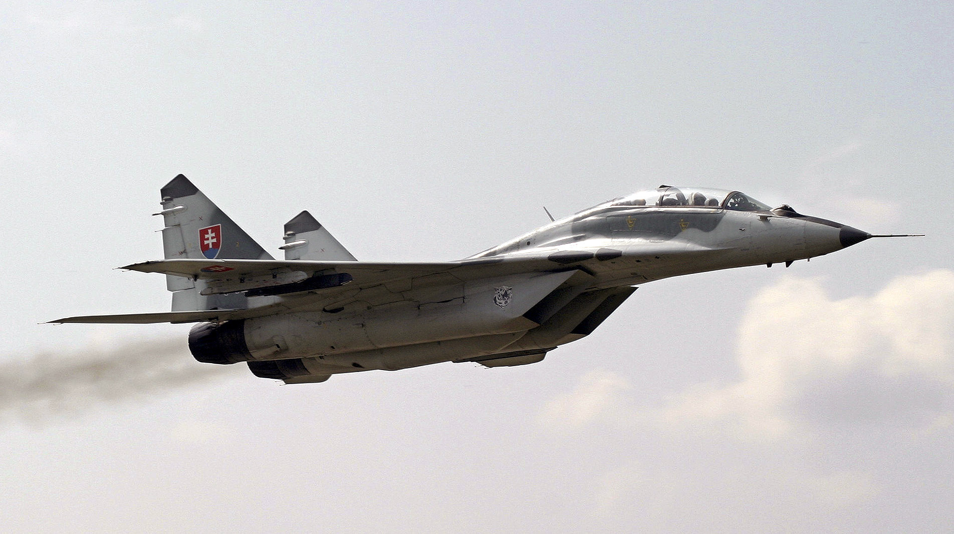 13 fighter jets were sent to Ukraine by Slovakia