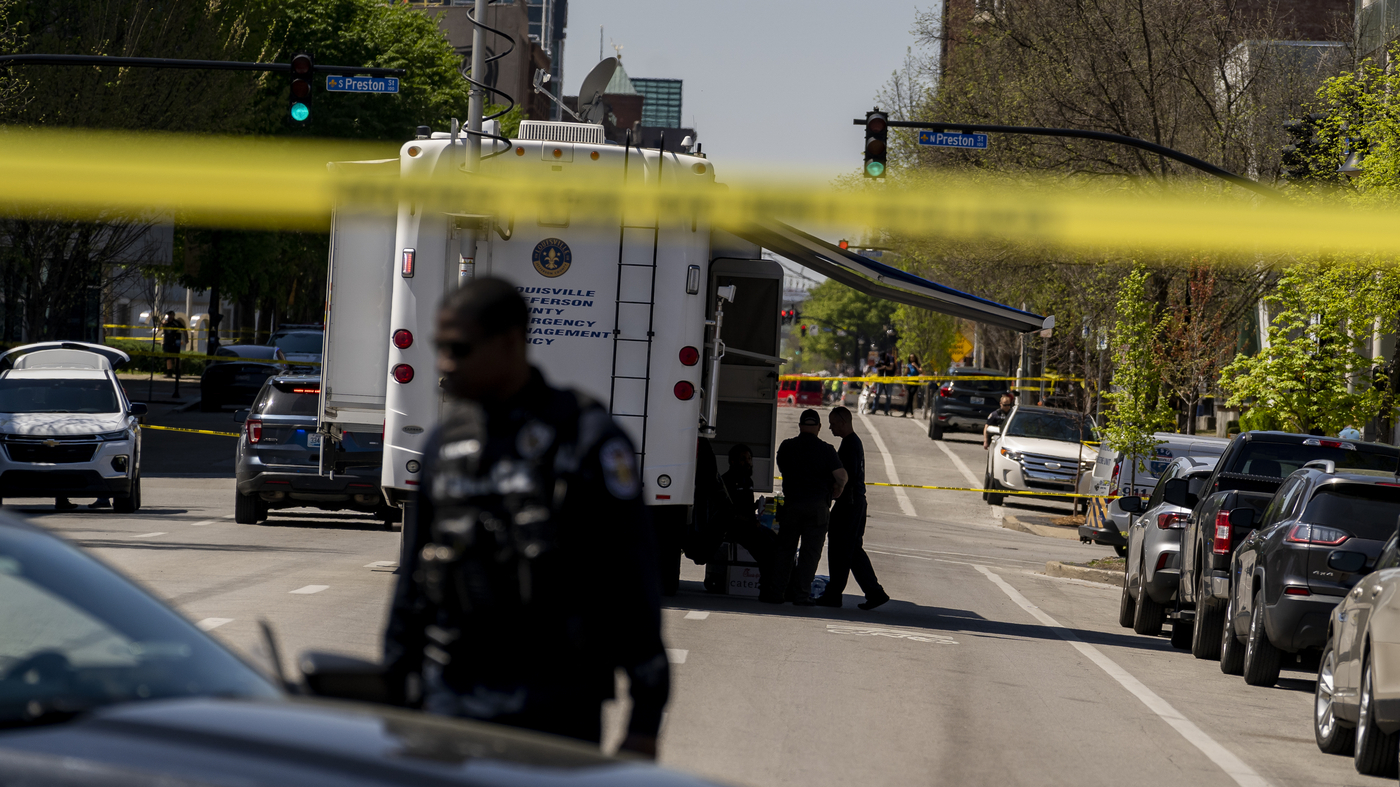 There is an “absurd” law that will put the Louisville shooter’s gun back on sale