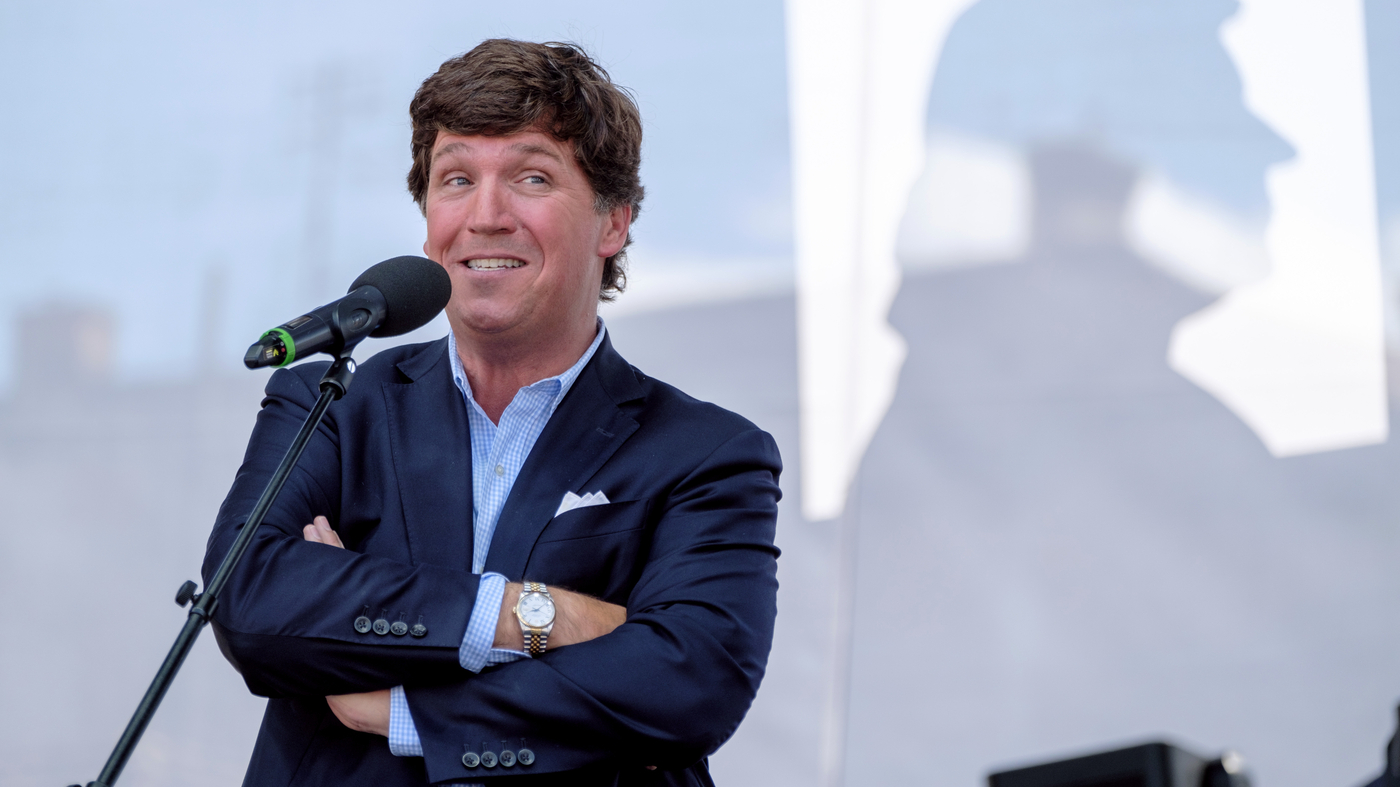 Tucker Carlson is having his show broadcasted on the micro-messaging service