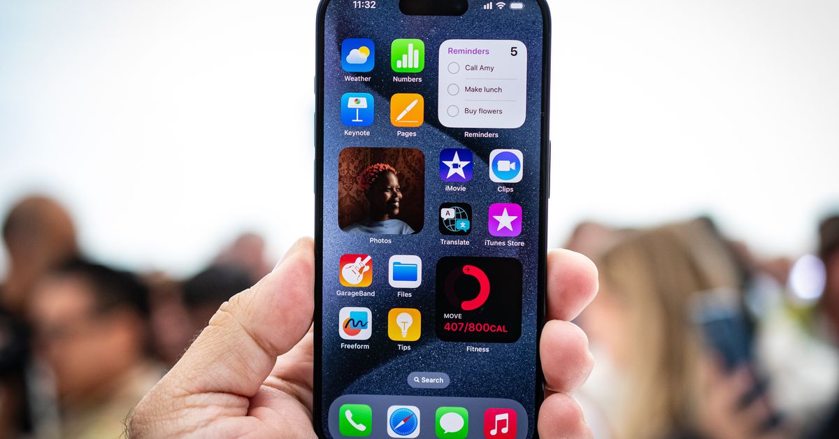 The new models of the iPhone differ from the old ones