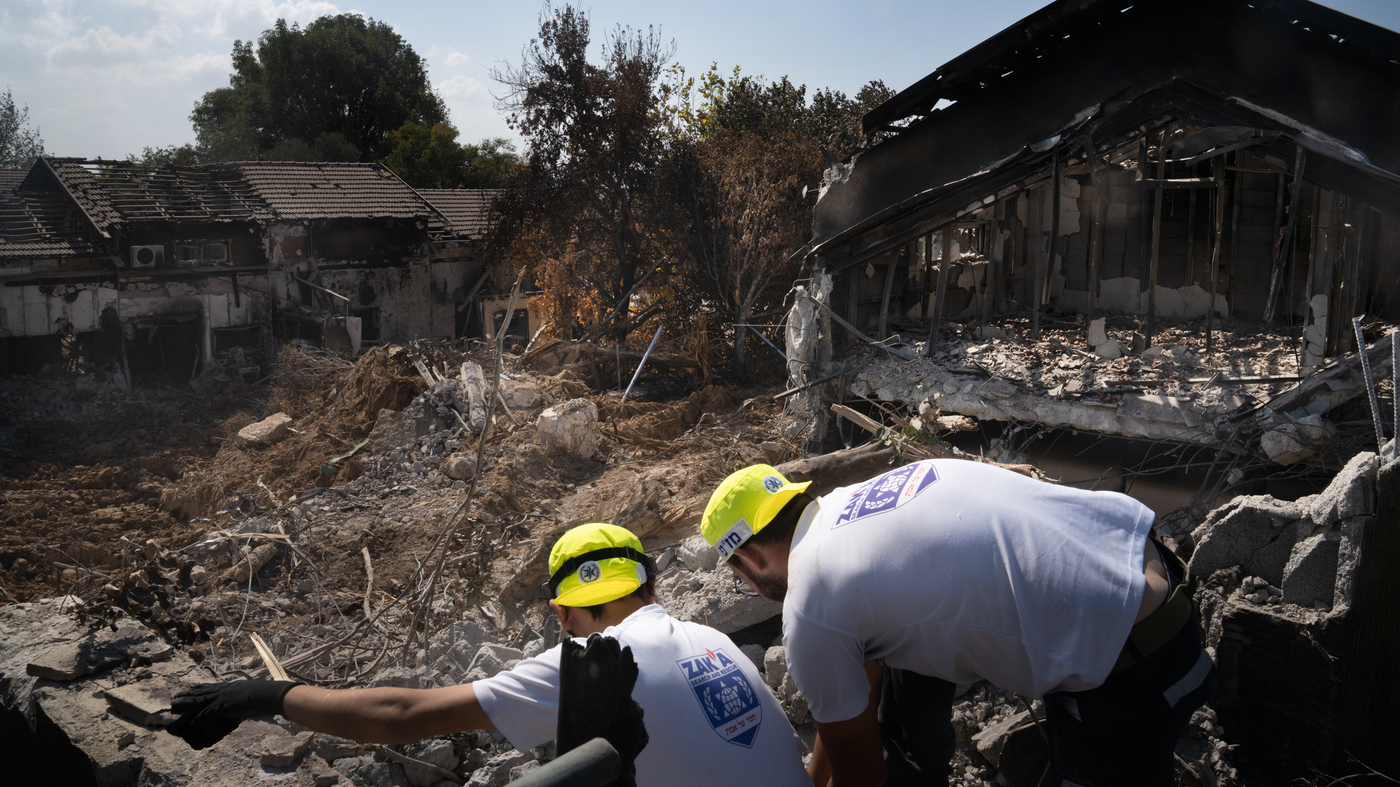 Israel is expanding ground activities in Gaza as the internet continues to be down