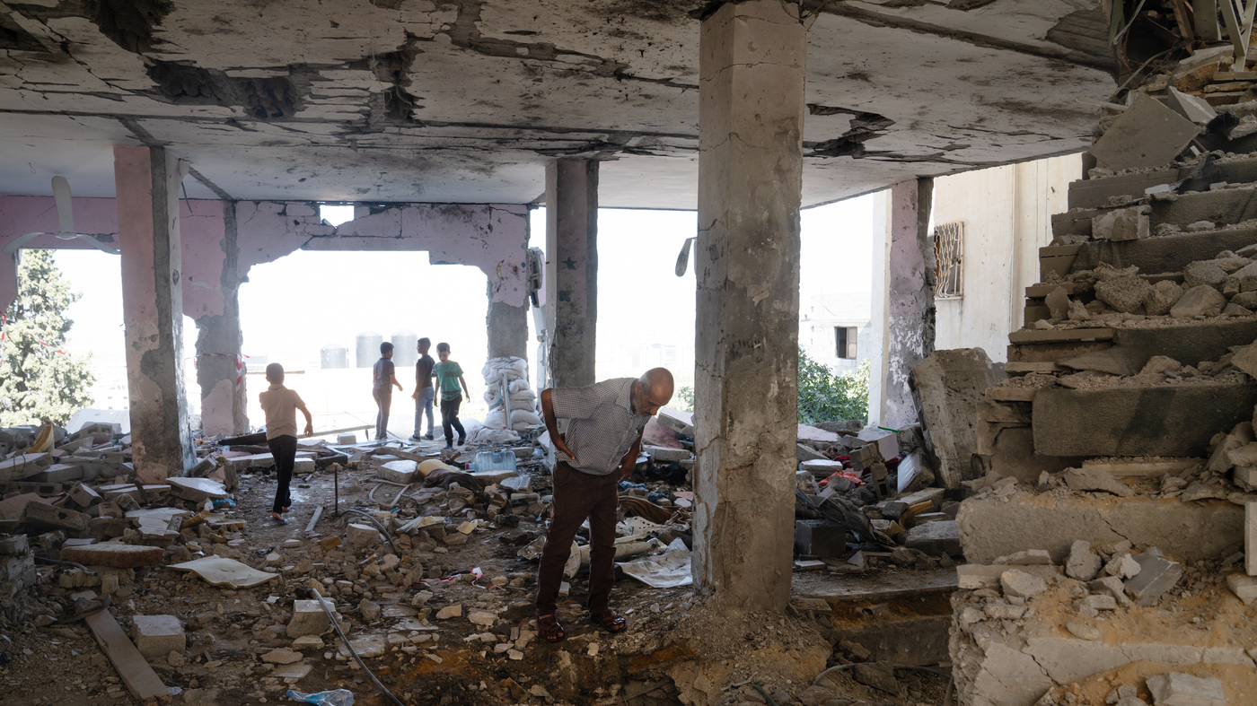 The entire world was cut off from Gaza in 34 Hours of Fear