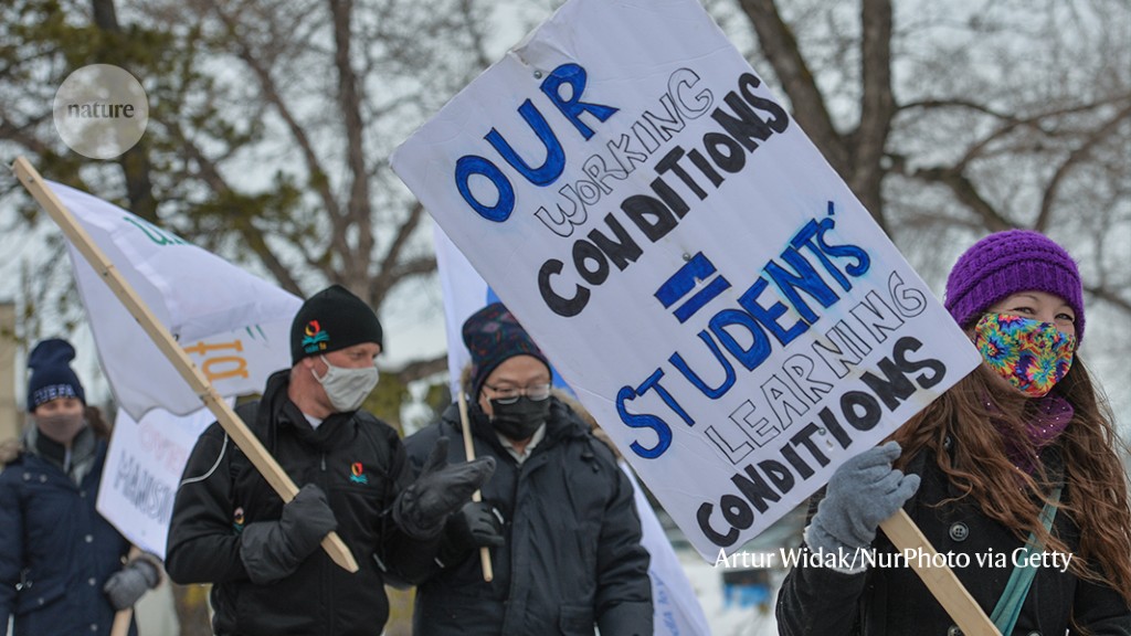 Postdocs want to get better pay and working conditions