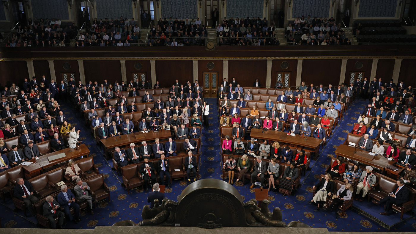 9 Republicans are vying for the same position in the House
