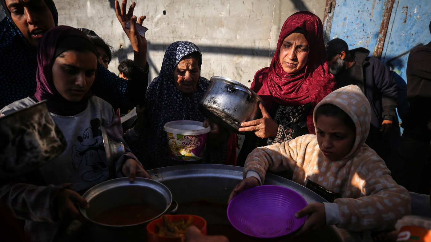 There are hurdles to getting food to the starving population in Gaza
